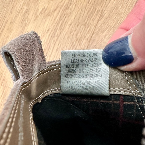 Blondo waterproof suede booties - Picture 8 of 8